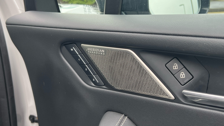 Jaguar I-Pace 294kW EV400 HSE Black 90kWh 5dr Auto 11kW Charger Electric Estate